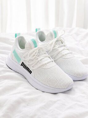PUMA Star Vital White Mint SoftRide Sneakers Women’s 7.5 Athletic Shoes